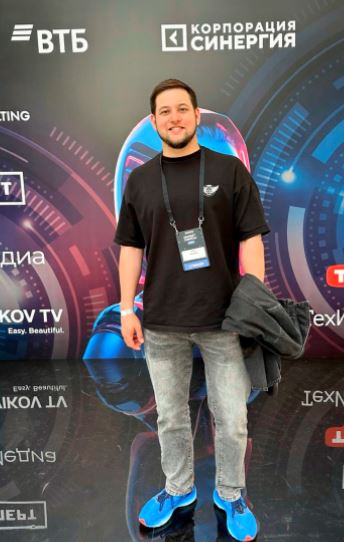 Азат Аширов: Вклад в будущее E-commerce на конференции 